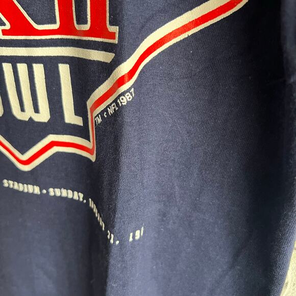 Vintage 80’s Super Bowl Deadstock Shirt Size Medium 19x29 - Picture 3 of 7